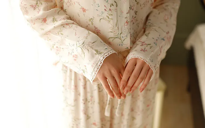 Sweet Shabby Chic Floral Viscose Pajamas