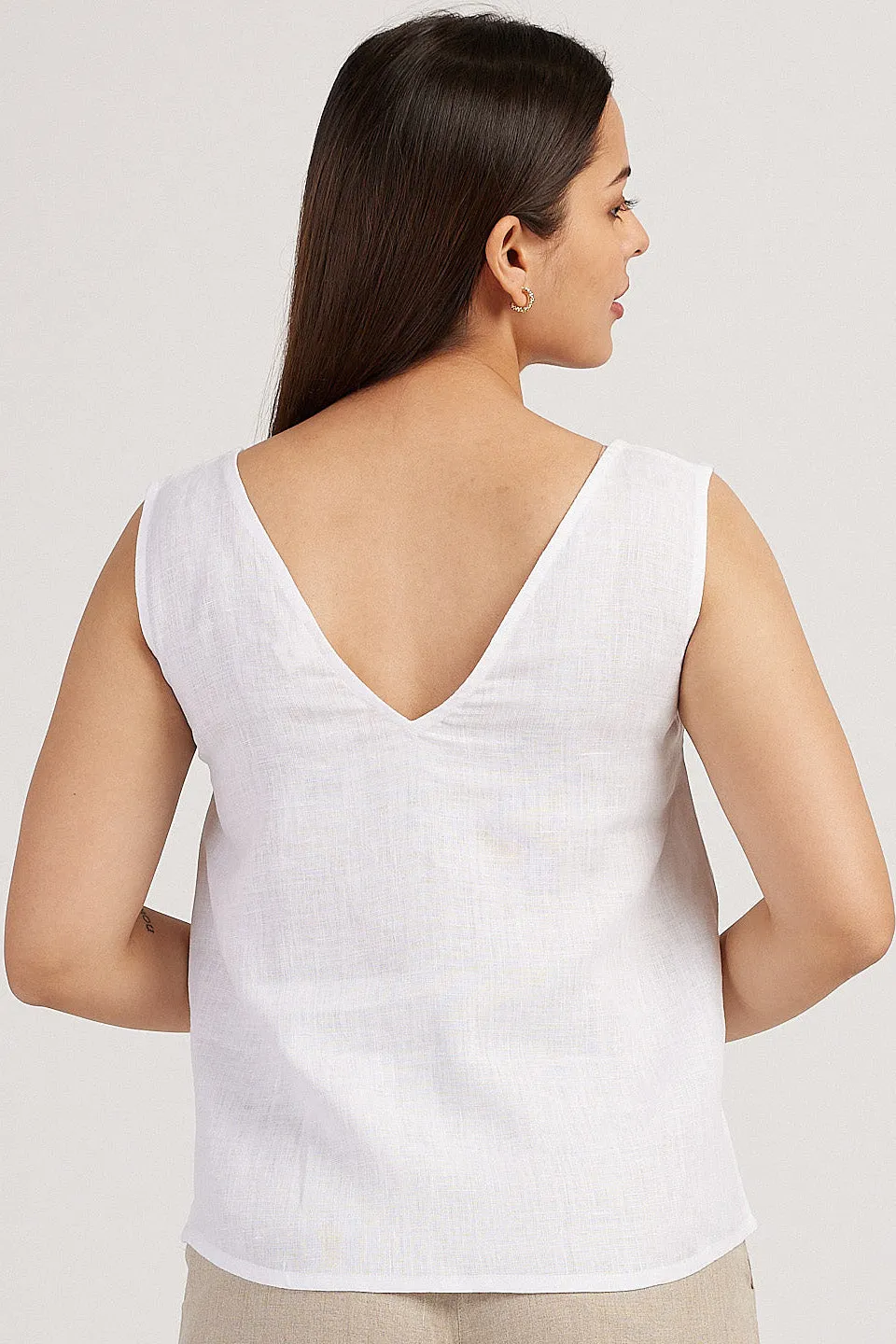 The Linen V Neck Tank